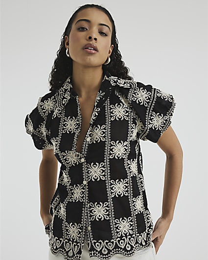 Black Short Sleeve Broderie Shirt