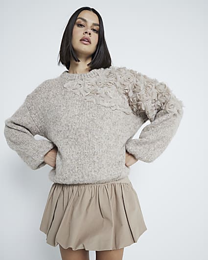 Beige 3D Floral Shoulder Jumper