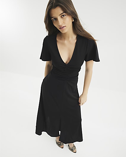 Black Short Sleeve Ruched Midi Dress