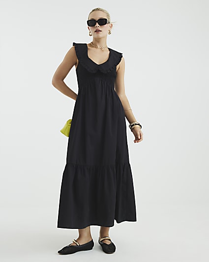 Black Ruffle Collar Shirred Maxi Dress