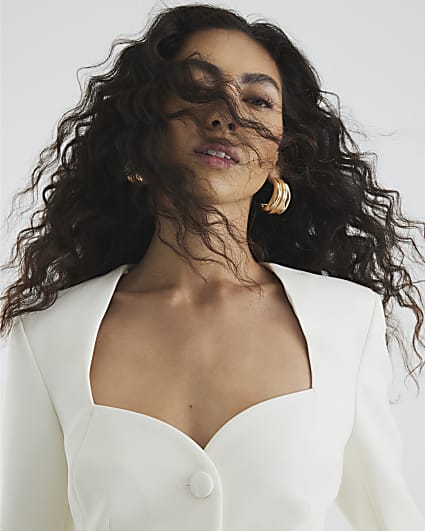 Cream Sweetheart Neckline Blazer