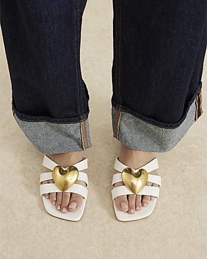 White Heart Detail Flat Sandals