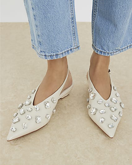 Cream Rhinestone Pointed Slingback Shoes