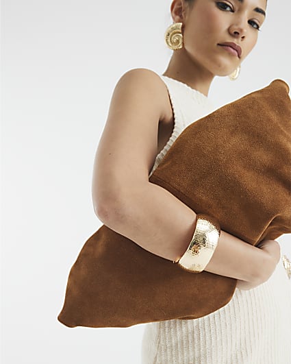 Gold Hammered Detail Cuff Bracelet