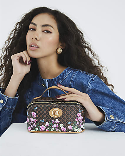 Brown Morgan Floral Monogram Make Up Bag