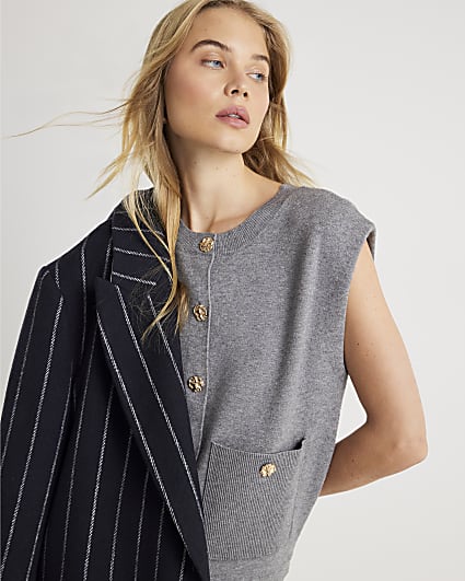 Grey Clean Knitted Waistcoat