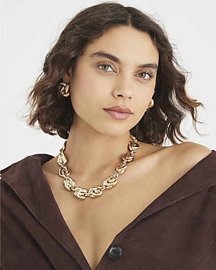 Gold Knot Necklace