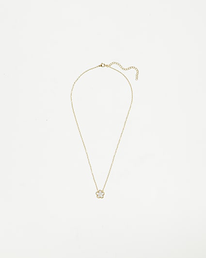 Gold Flower pendant Necklace
