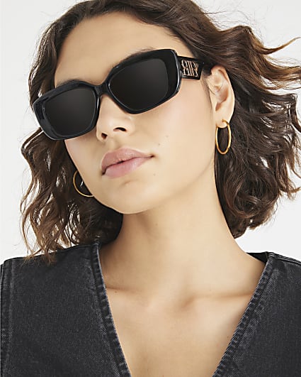 Gold large hoops