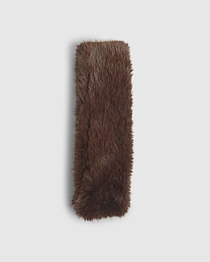 Brown Oversized Faux Fur Scarf