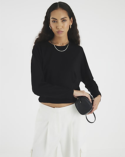 Black Long Sleeve Batwing Sweatshirt