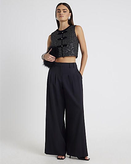Black Boucle Sleeveless Bow Front Top