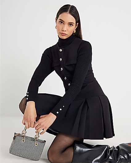 Black Sleeveless Pleated Hem Mini Dress