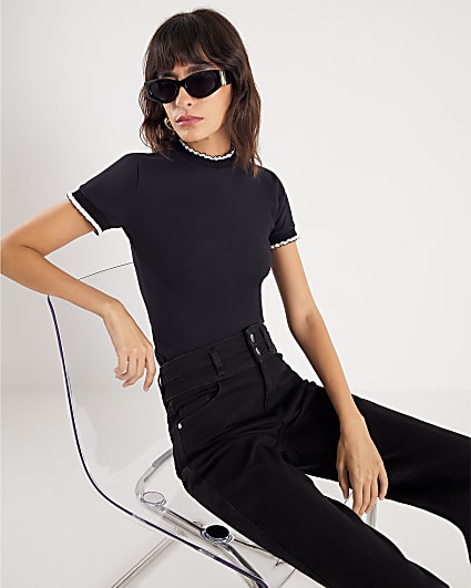 Black Short Sleeve Frill Trim Fitted Top