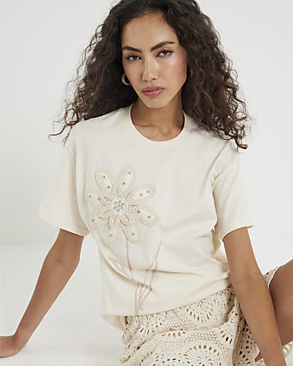 White Short Sleeve Crochet Flower T-shirt