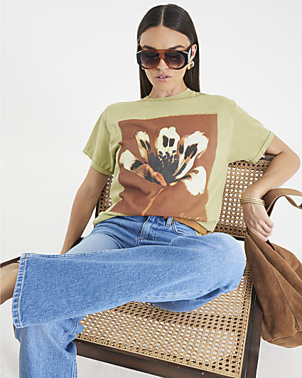 Green Short Sleeve Floral Print T-shirt