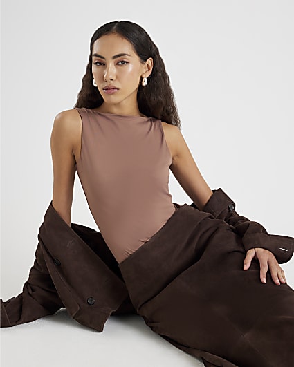 Beige Sleeveless Boat Neck Top