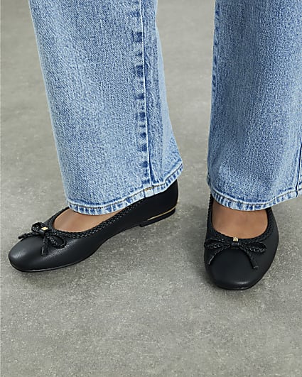 Black Bow Ballet Pumps