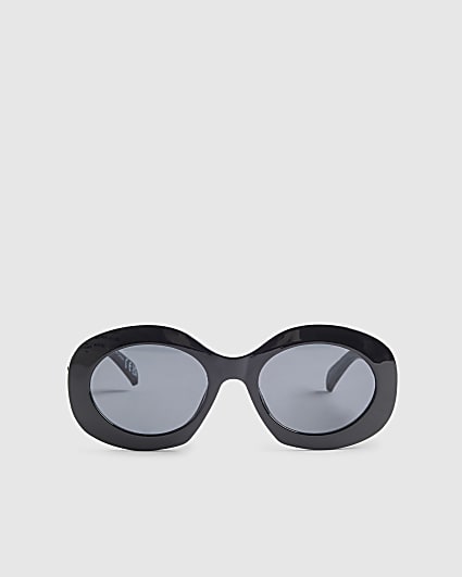 Black Oval Oversized Sunglasses