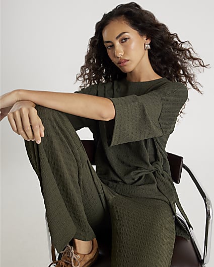 Khaki Short Sleeve Textured Tie T-shirt