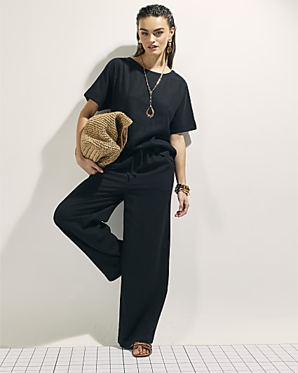Black Linen Blend Short Sleeve Top