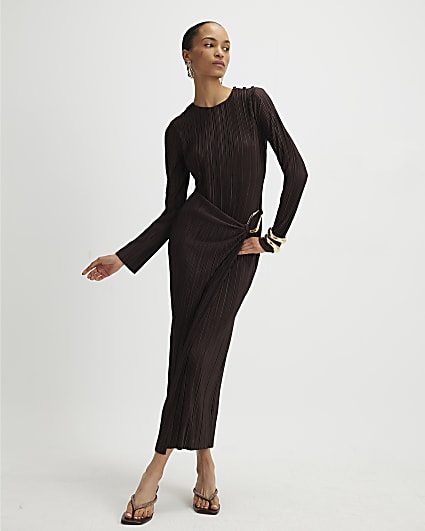 Brown Plisse Buckle Detail Midi Dress