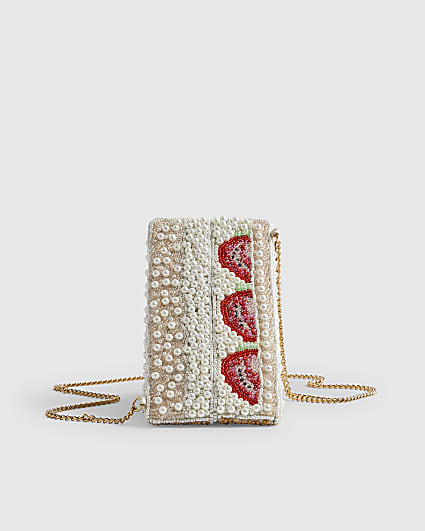 Cream Beaded Strawberry Sandwich Bag