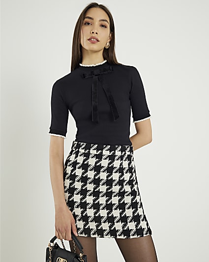 Black Short Sleeve Ribbed Bow Neck Top