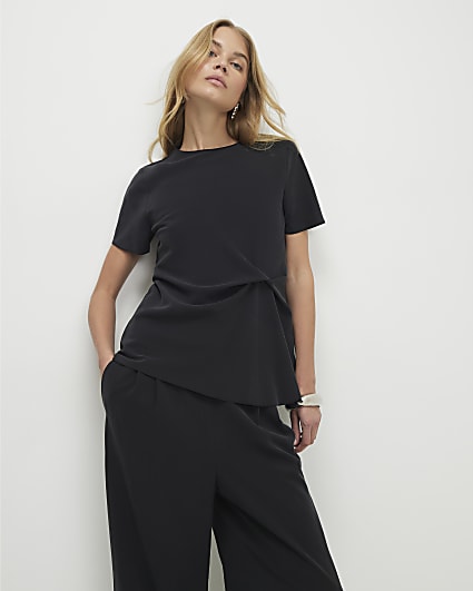 Black Short Sleeve Gathered Side Top
