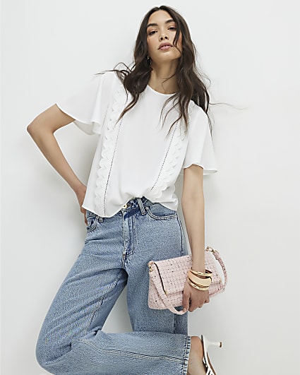 Cream Scallop T-Shirt