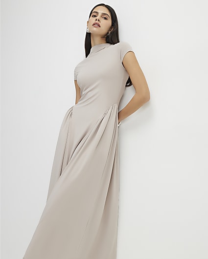 Beige Short Sleeve Fitted Waist Maxi Dress