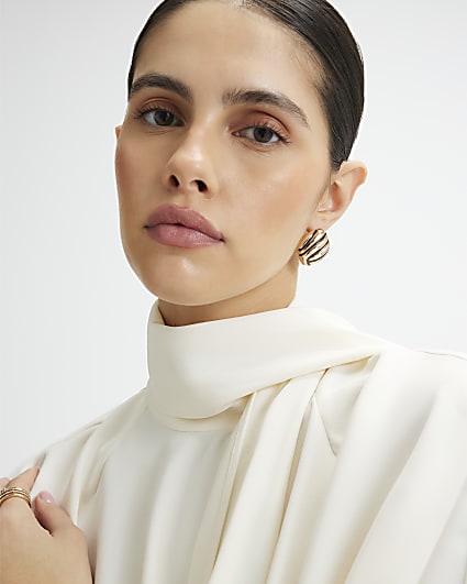 Brown Ridged Stripe Stud Earrings