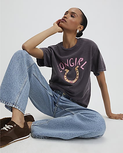 Brown Short Sleeve Cowgirl Horseshoe T-Shirt