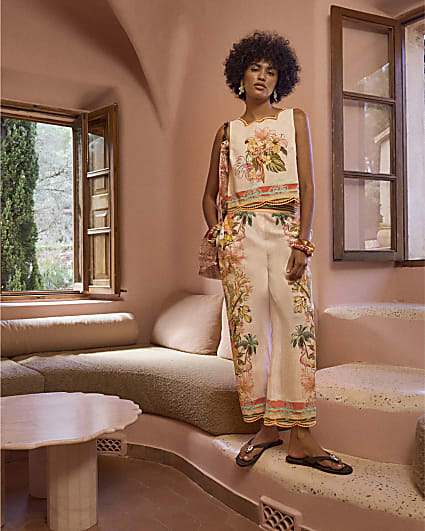 Cream Floral Cutwork Cropped Trousers