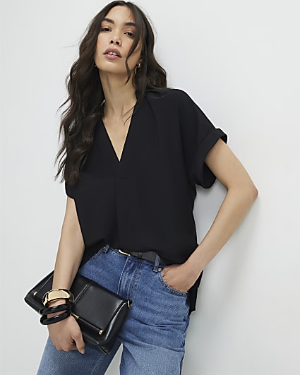Black Notch Neck Short Sleeve Top