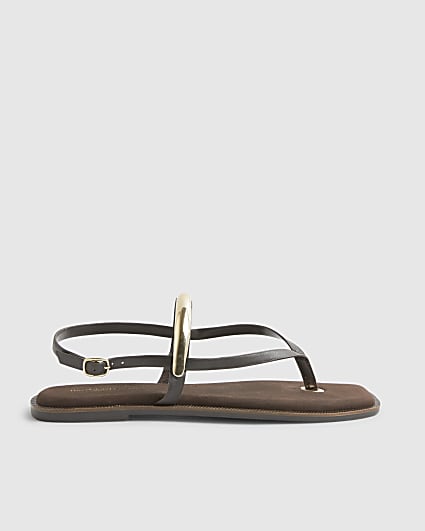 Black Leather Toe Thong Bangle Flat Sandals