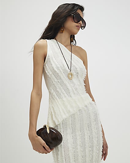 White Knitted Asymmetric Fringed Top