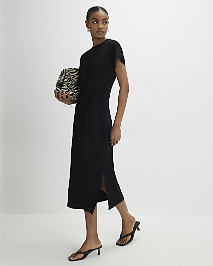 Black Premium Short Sleeve Knot Midi Dress