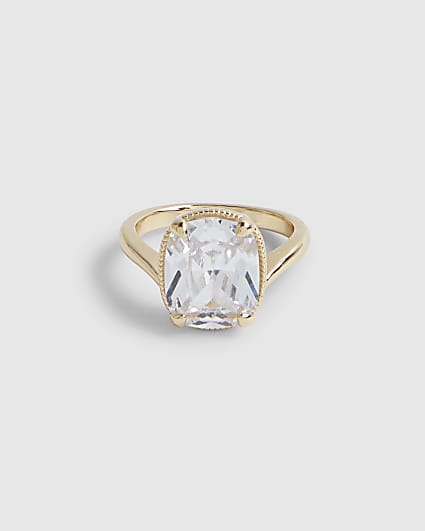 Gold Diamond Simulant Ring