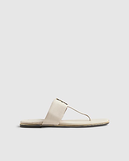 Cream Toe Thong Hardware Sandals