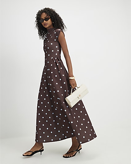 Brown Short Sleeve Spotted Godet Maxi Dress