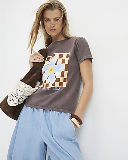 Brown Cotton Checkerboard Flower T-Shirt