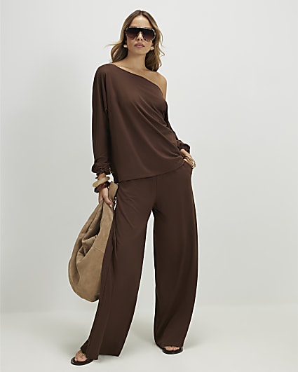 Brown Asymmetric Top And Trousers Set