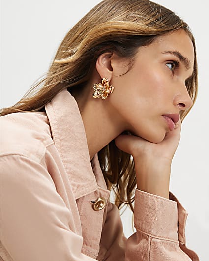 Gold Flower Stud Earrings