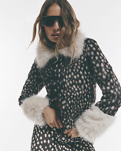 Brown Deer Print Faux Fur Collared Jacket