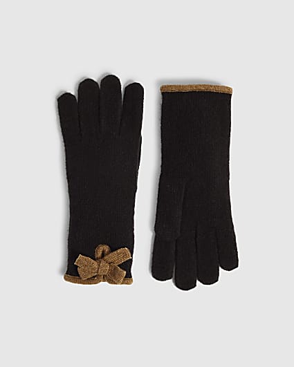 Black Knitted Gloves