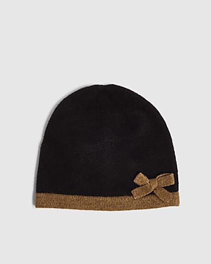 Black Bow Knitted Beanie Hat