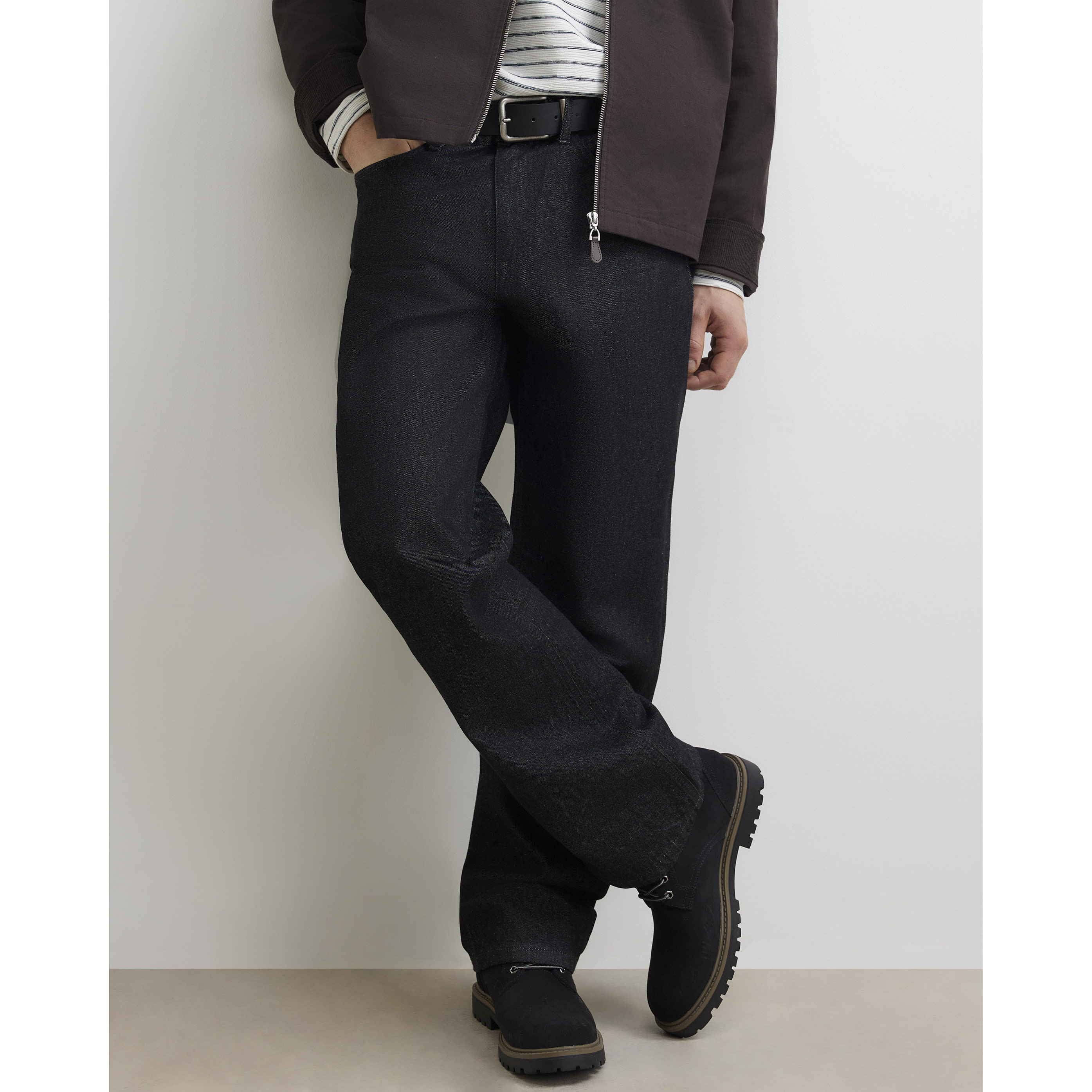 River Island Black Nubuck Padded Collar Chukka Boots