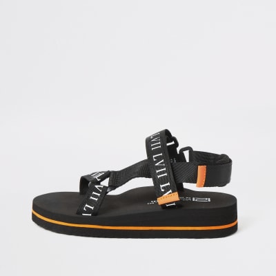 boys velcro sandals