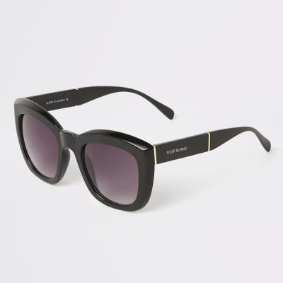 Black smoke lens square glam sunglasses